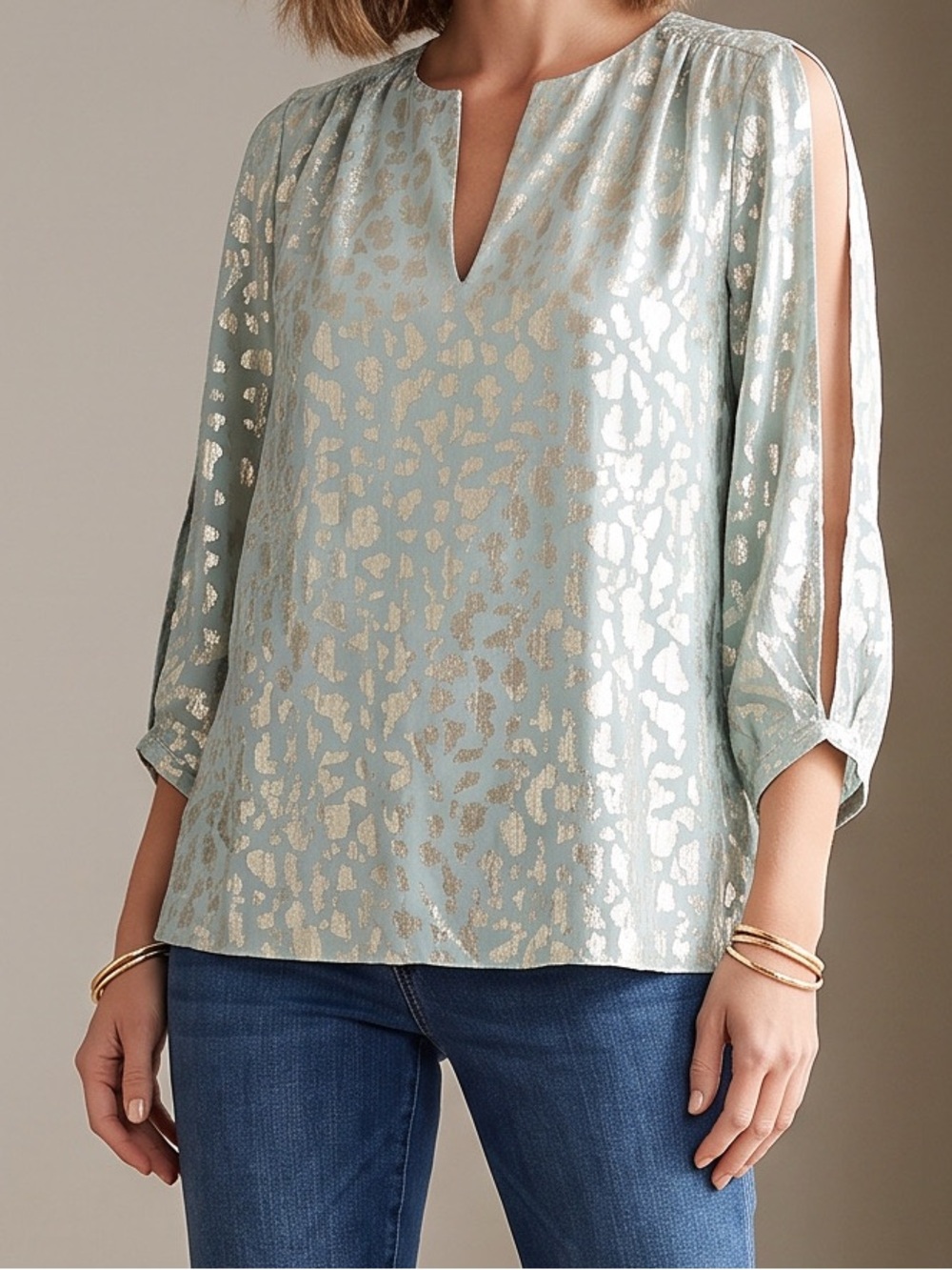 Diane Von Furstenberg silk blouse in Astor